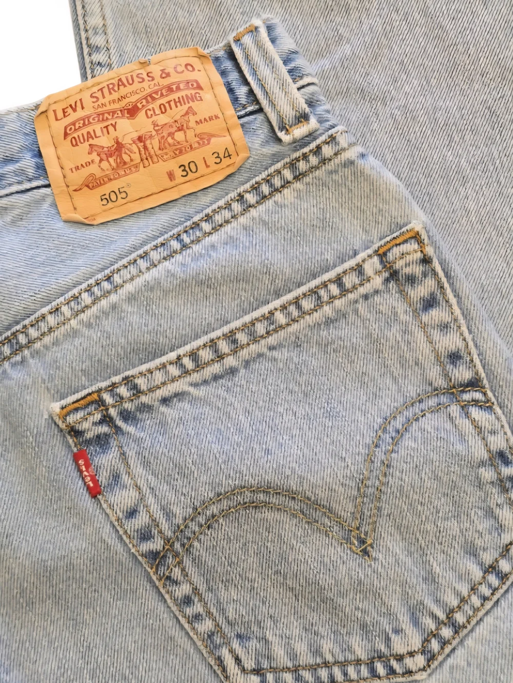Levi's Light Faded 505 Regular Fit Jeans Sz 30x28
